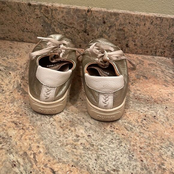 Soludos woman’s gold sparkly tennis shoes - Picture 7 of 14